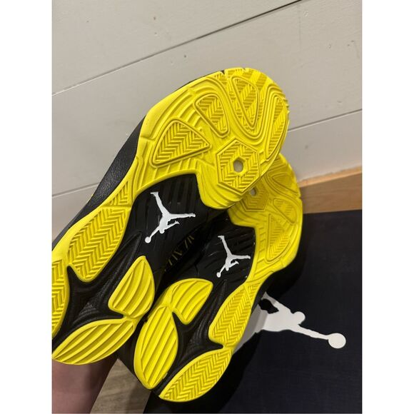 Jordan CP3.VII AE Dark Grey Vibrant Yellow Mens 13 New with Box - Picture 7 of 8